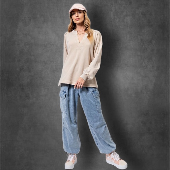 EASEL "All Good Things" Loose & Soft Mineral Washed Top V-Neck Side & Back Slits - Picture 10 of 13